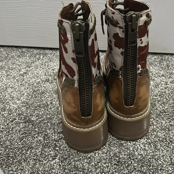 cow print steve madden booties - Picture 3 of 4
